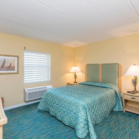 Seven Seas Resort - Daytona Beach 데이토나 비치 쇼어스 외부 사진